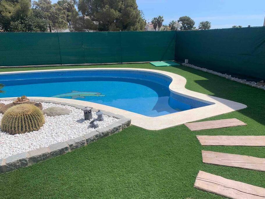 Big House With Swimming Pool Holiday home *