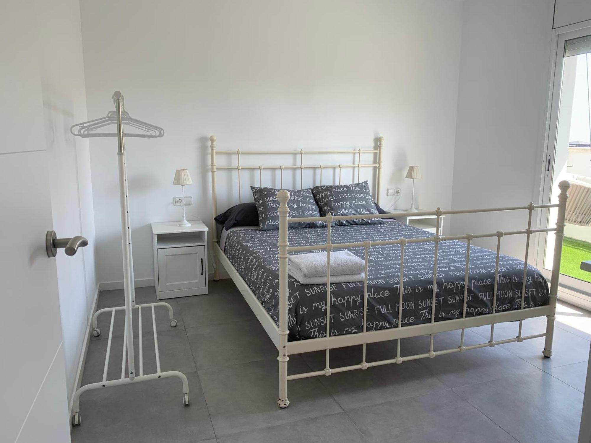 Big House With Swimming Pool Holiday home Segur de Calafell